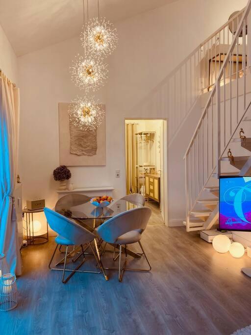 Amalfi Home - Stylish Apartment With Terrace Schoenefeld Exterior photo